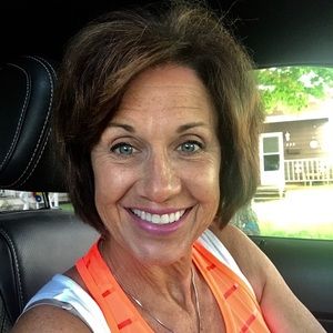 Meet your Posher, Constance